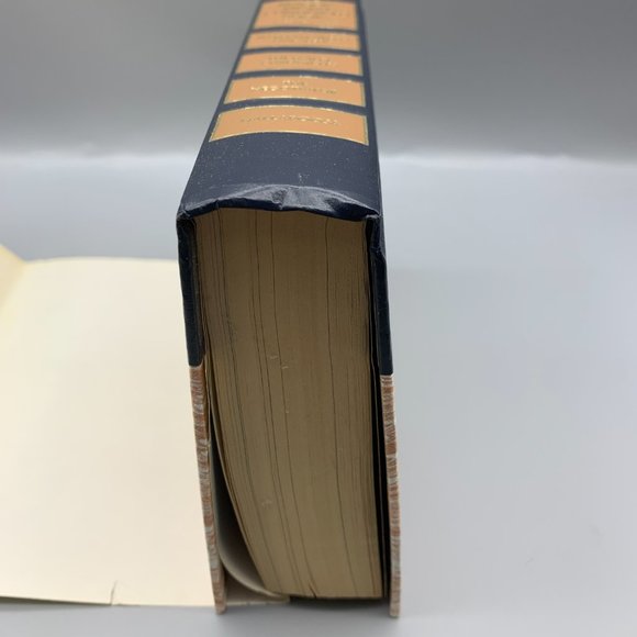 Reader's Digest Condensed Books Volume 4 from 1989 - Picture 8 of 12